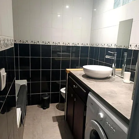 Appartement Cozy Duplex 10 Minutes From Paris